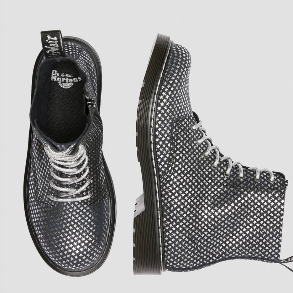 Dr. Martens new without Box size 5 Ladies  1460 Pascal Boot star boots - Picture 2 of 16